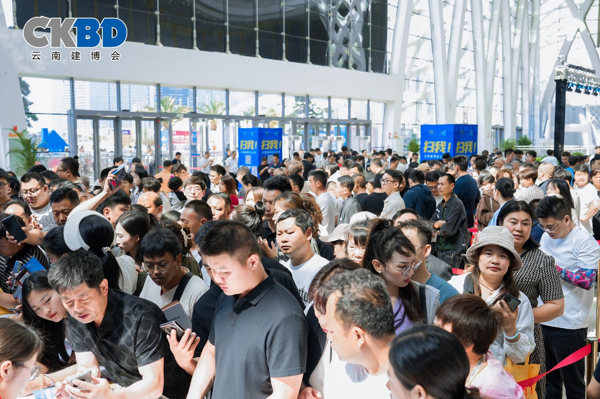 跃迁新程 • 共赴滇峰 ---2025云南建博会圆满收官！